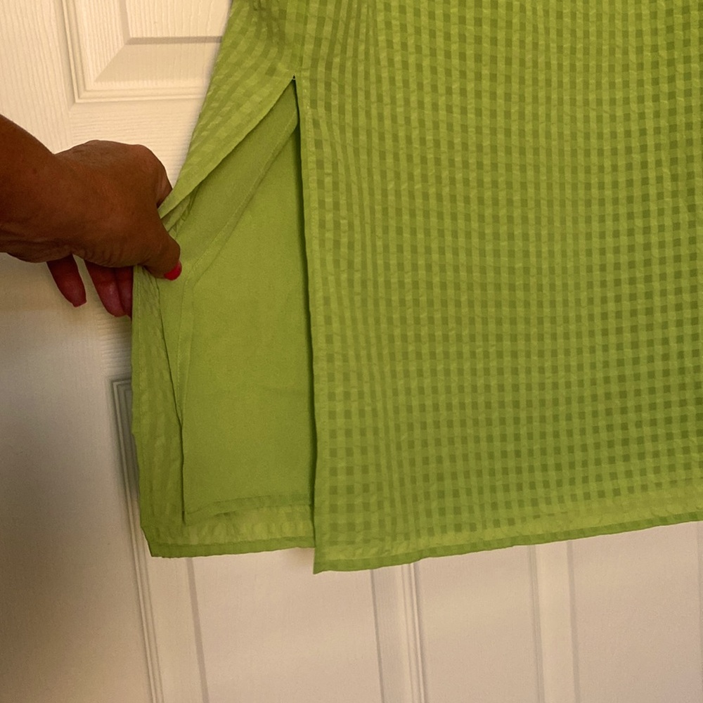 Sophisticated 2 pc Green Pineapple Dress and Blouse Size 10P - Picture 5 of 7